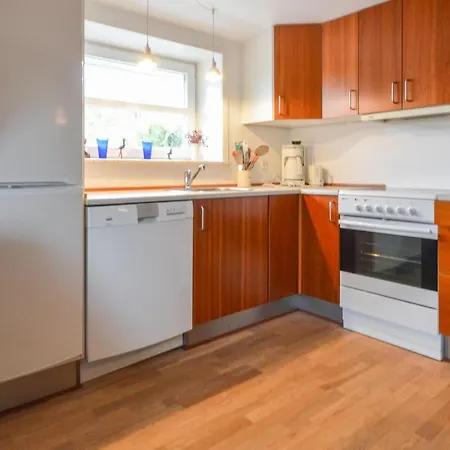 Amazing In W/ Wifi And 1 Bedrooms *